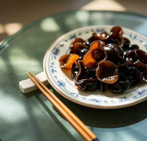 木耳久泡真的會(huì)產(chǎn)生劇毒嗎？食品安全檢測(cè)儀的原理與應(yīng)用